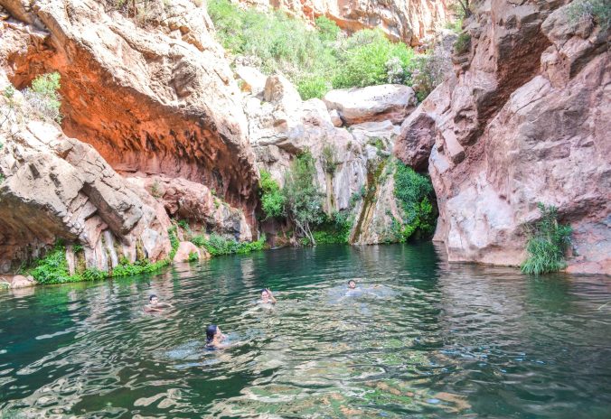 Baignade-Lac-Marwani-Trekking-Randonnee-au-maroc-happy-trip-scaled